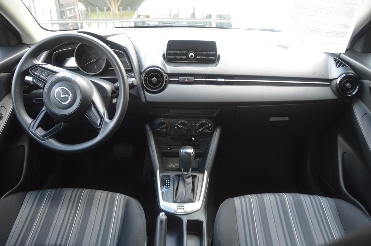 MAZDA 2 SEDAN 2020