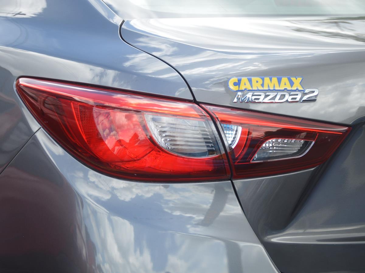 MAZDA 2 SEDAN 2020