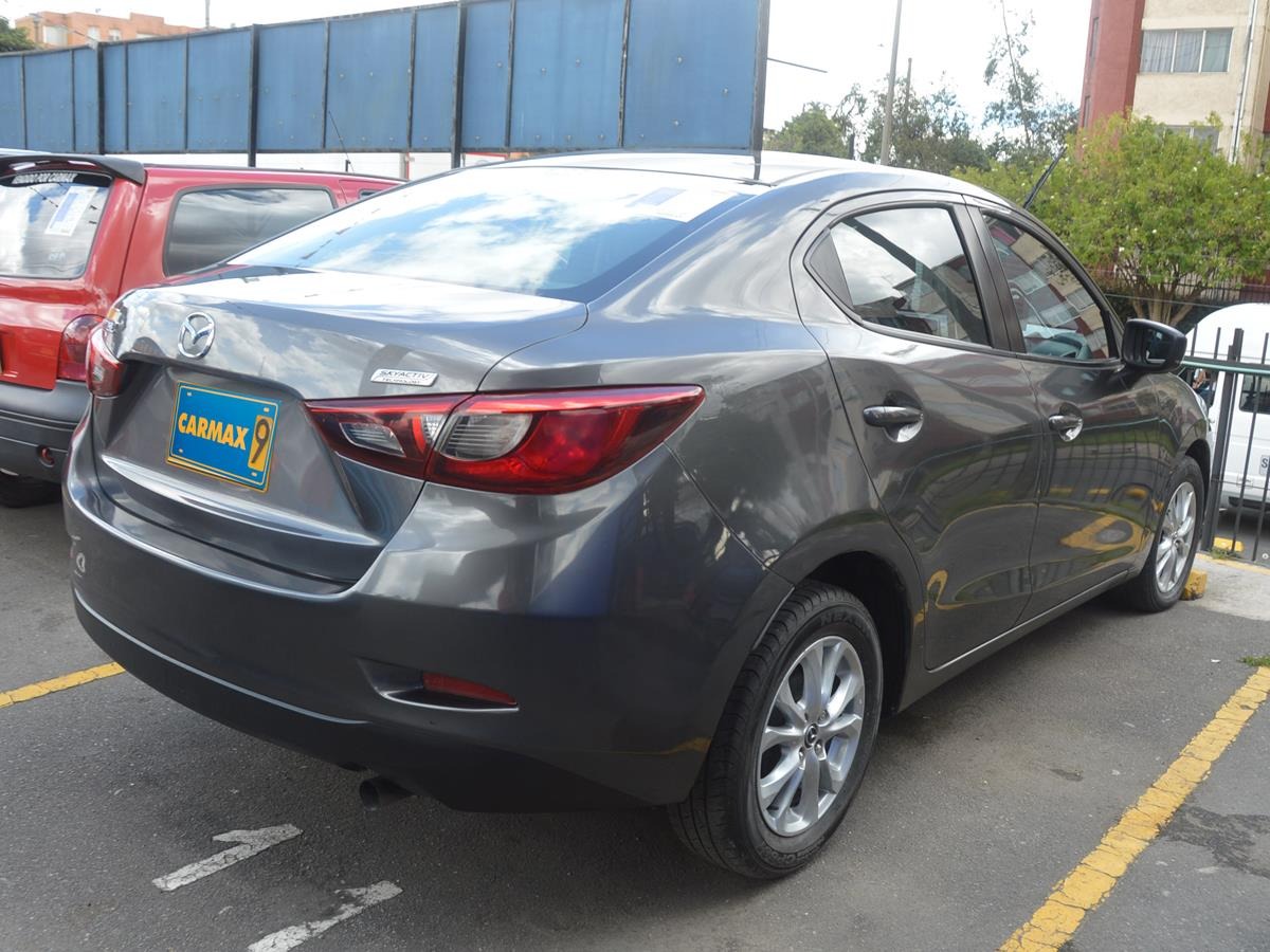 MAZDA 2 SEDAN 2020