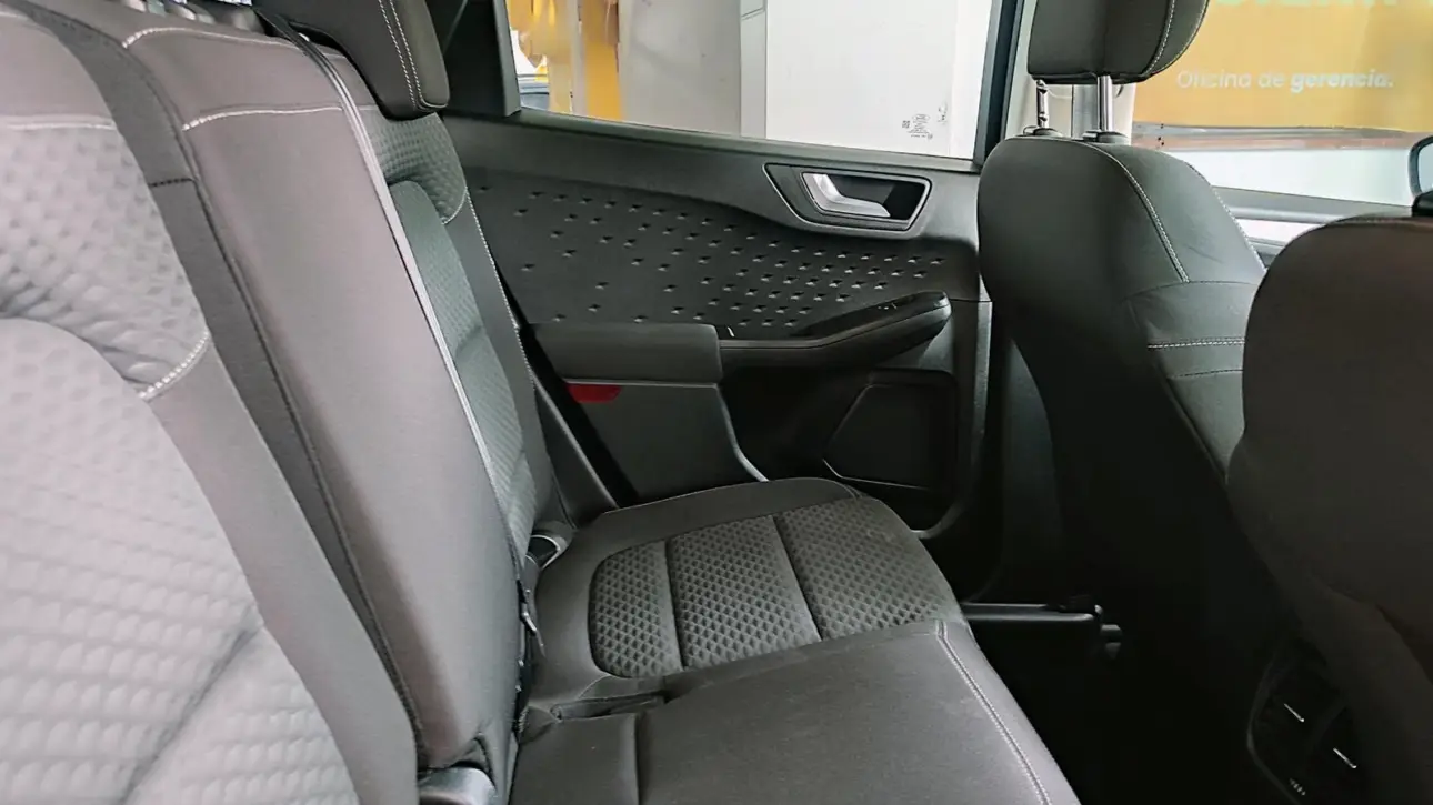 FORD ESCAPE 2021