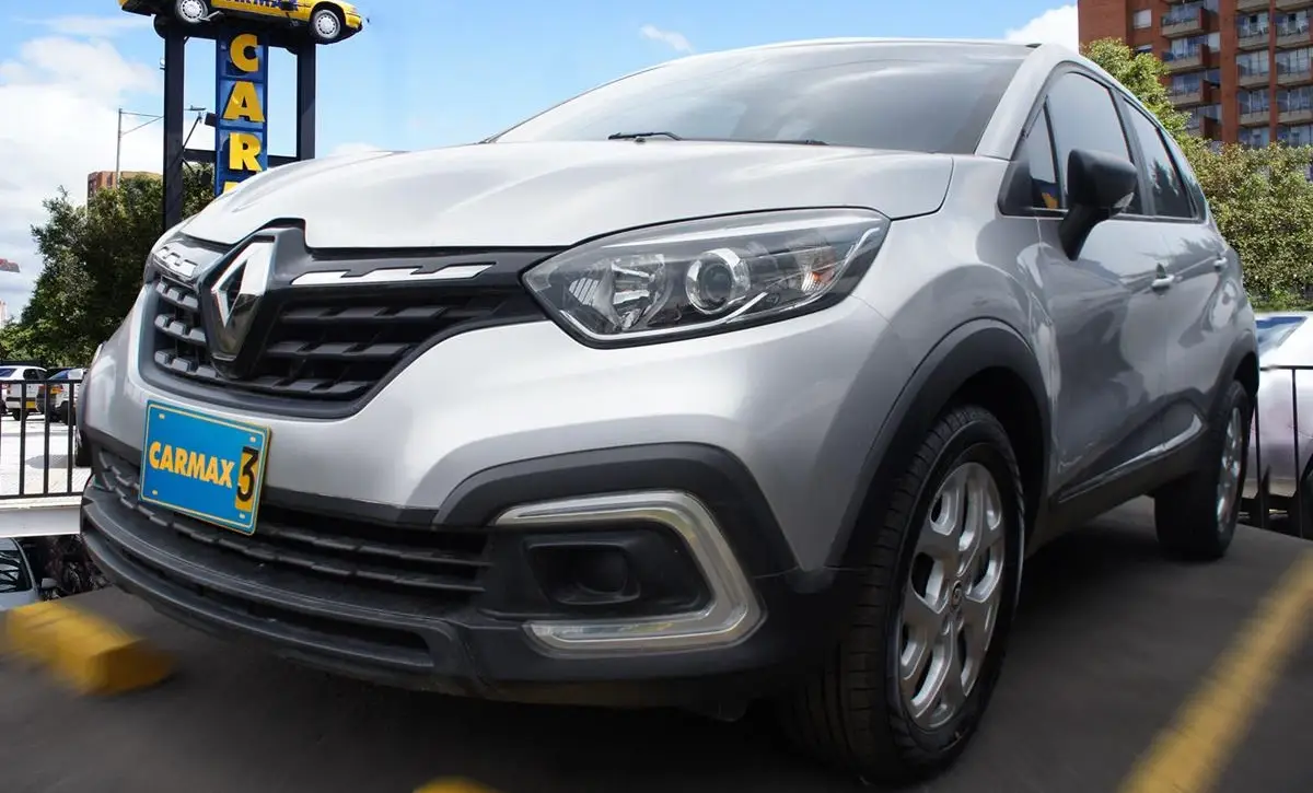 RENAULT CAPTUR