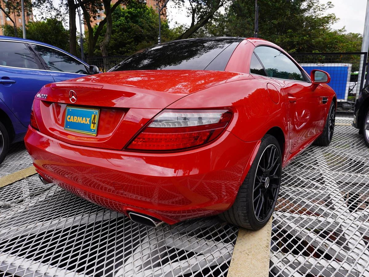MERCEDES-BENZ SLK 200 2015