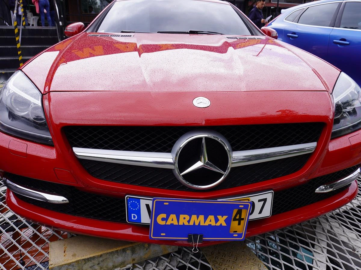 MERCEDES-BENZ SLK 200 2015