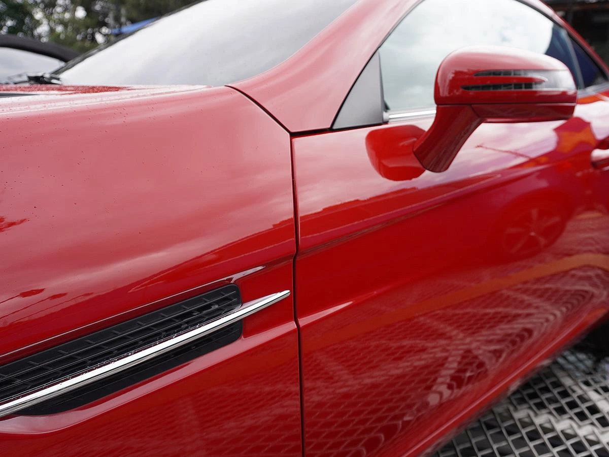 MERCEDES-BENZ SLK 200 2015