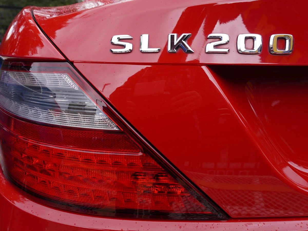 MERCEDES-BENZ SLK 200 2015