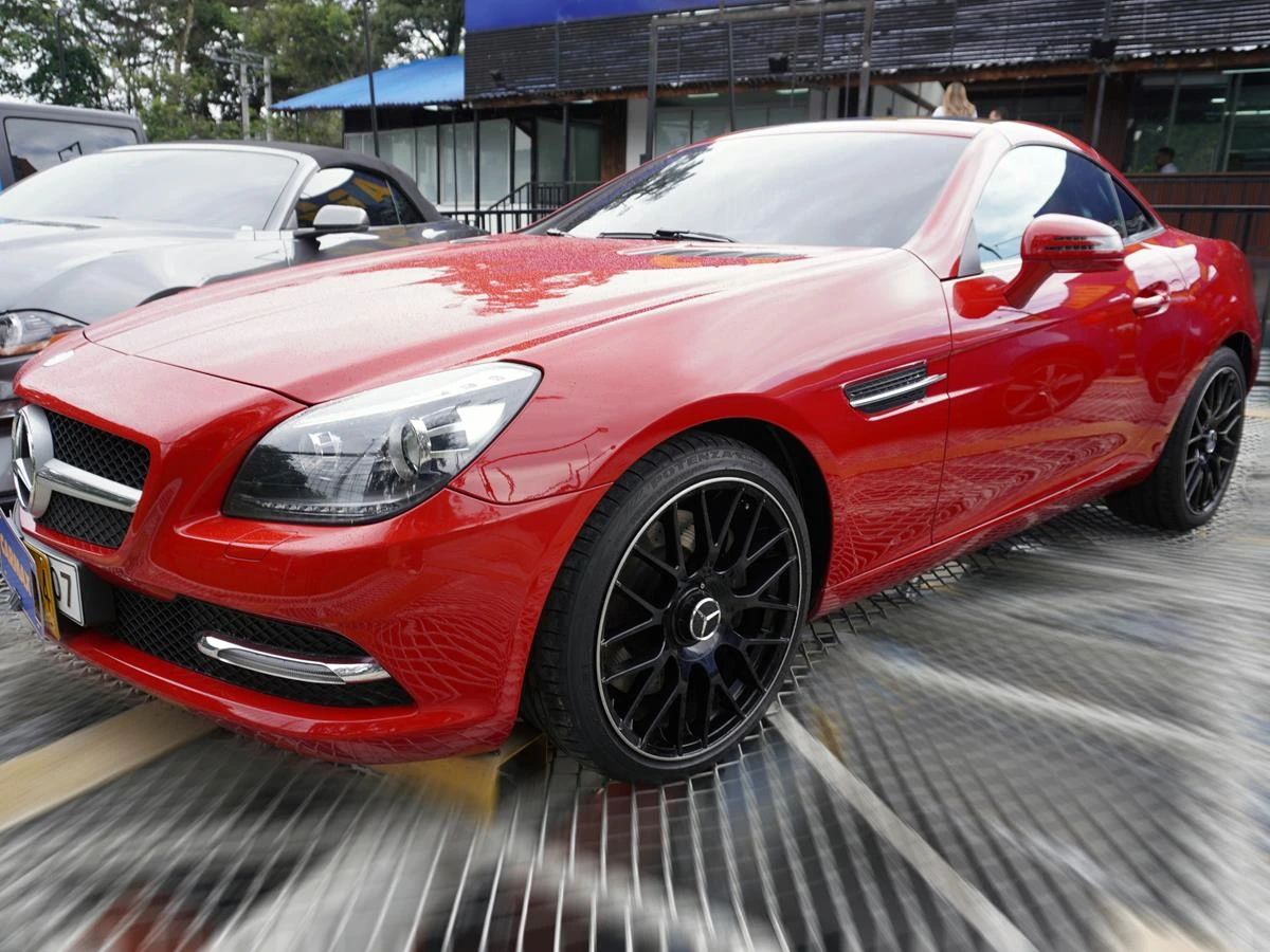 MERCEDES-BENZ SLK 200 2015
