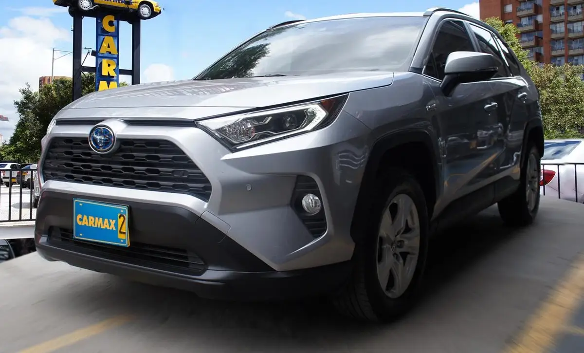 TOYOTA RAV 4