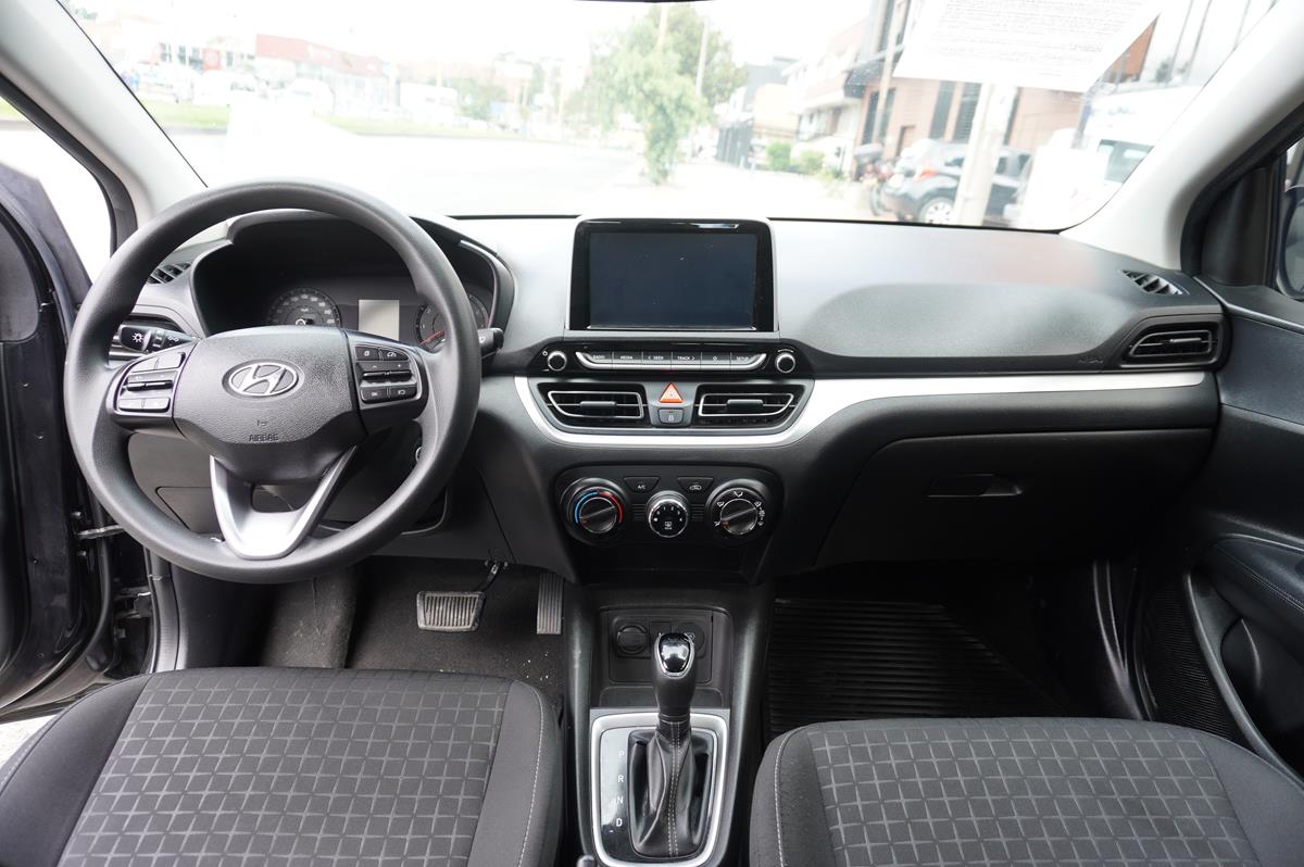 HYUNDAI ACCENT 2024