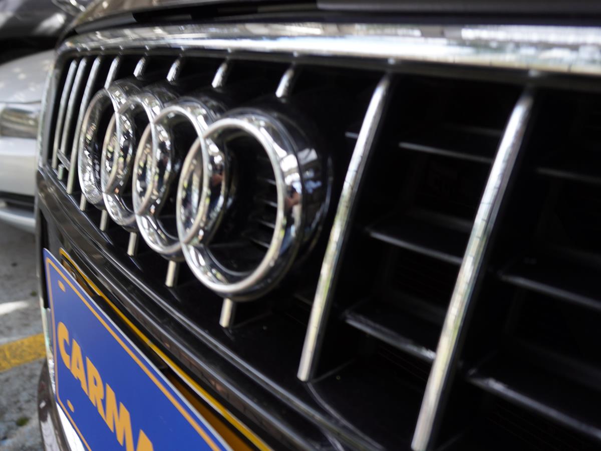 AUDI Q7 2012