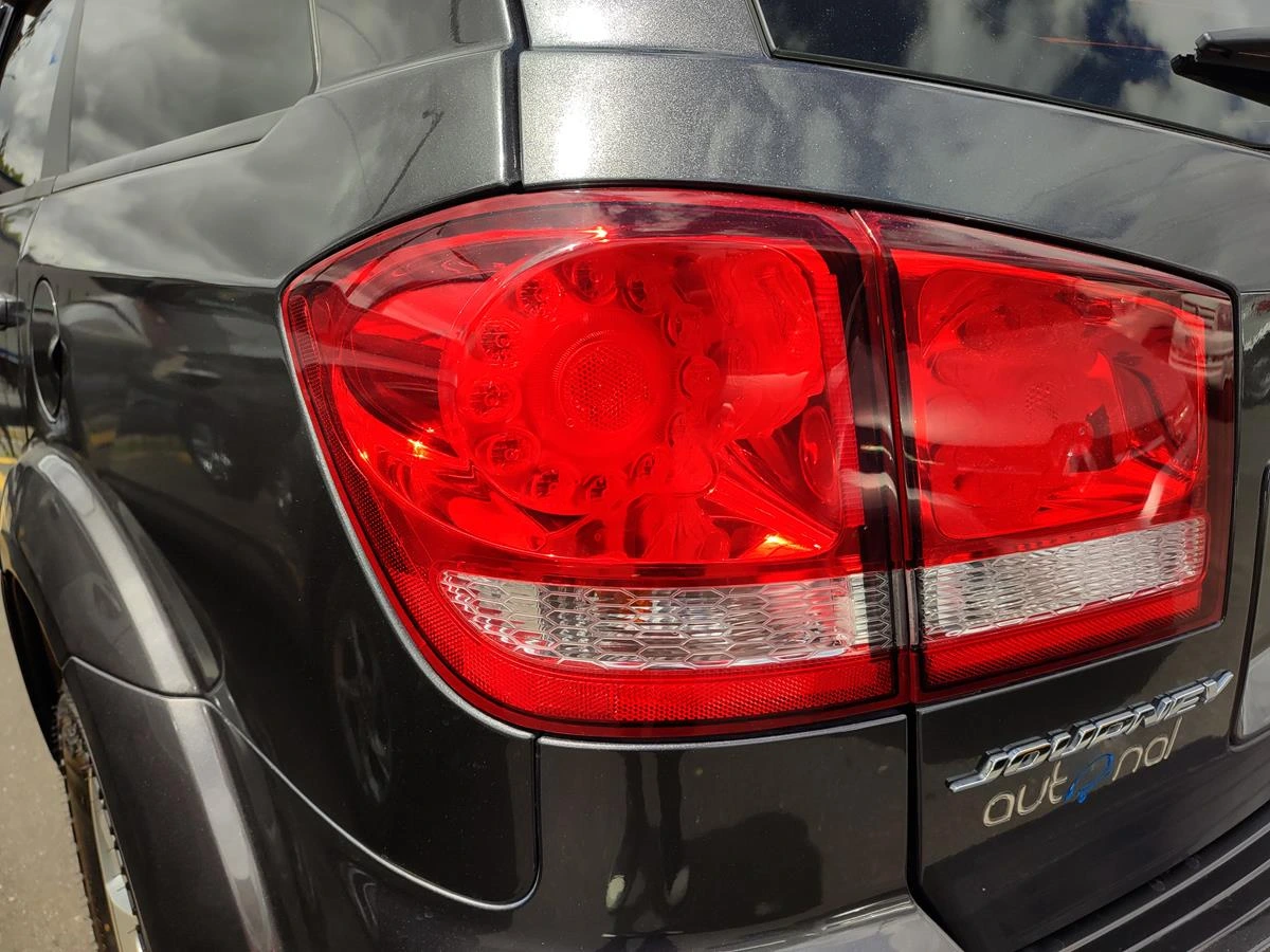 DODGE JOURNEY SE 2018
