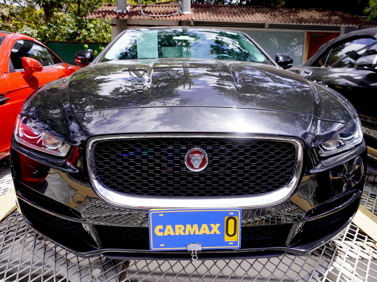 JAGUAR XE 2.0 L PRESTIGE 2017