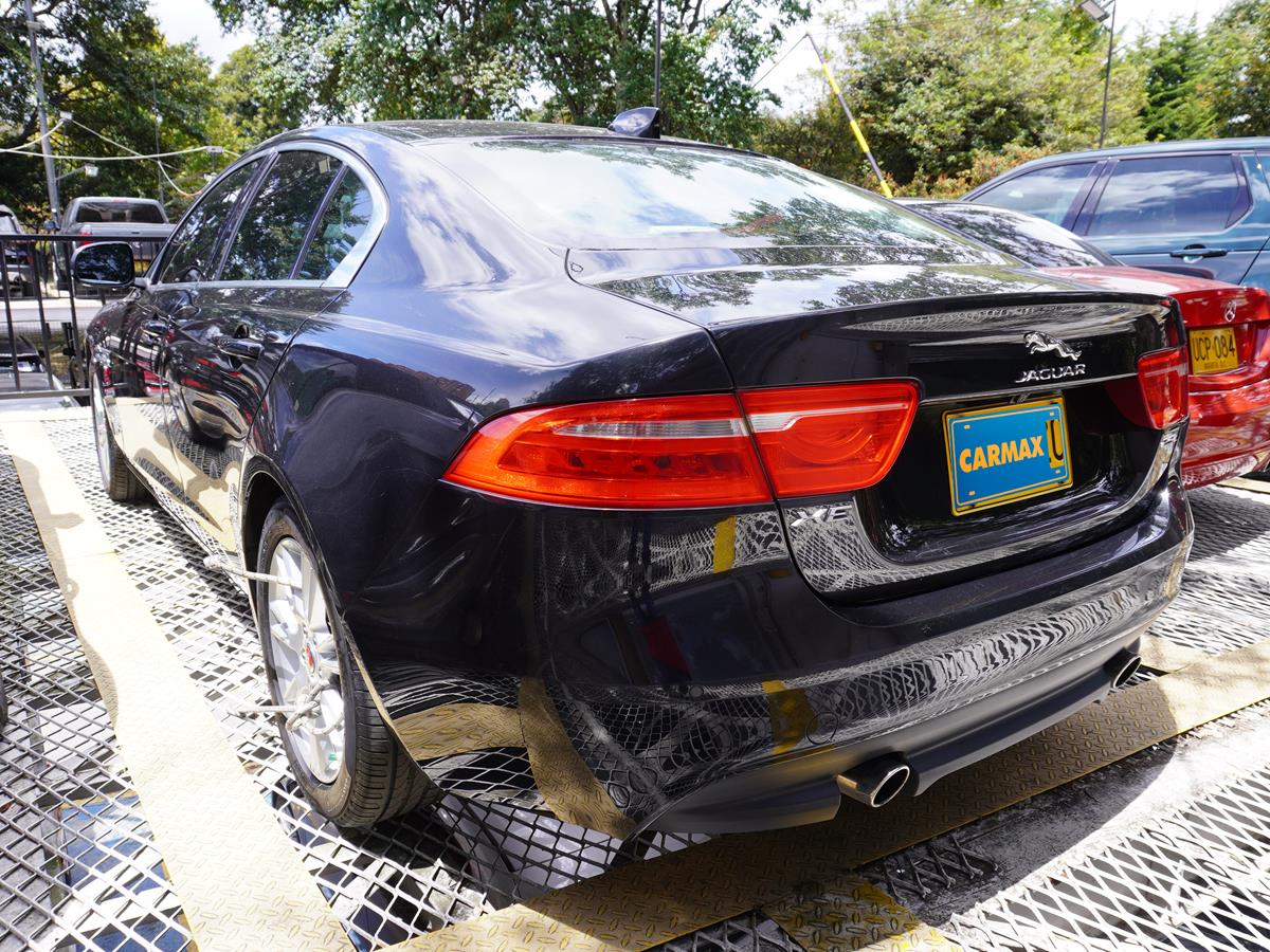 JAGUAR XE 2.0 L PRESTIGE 2017