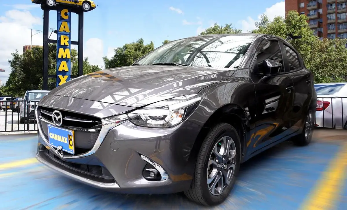 MAZDA 2