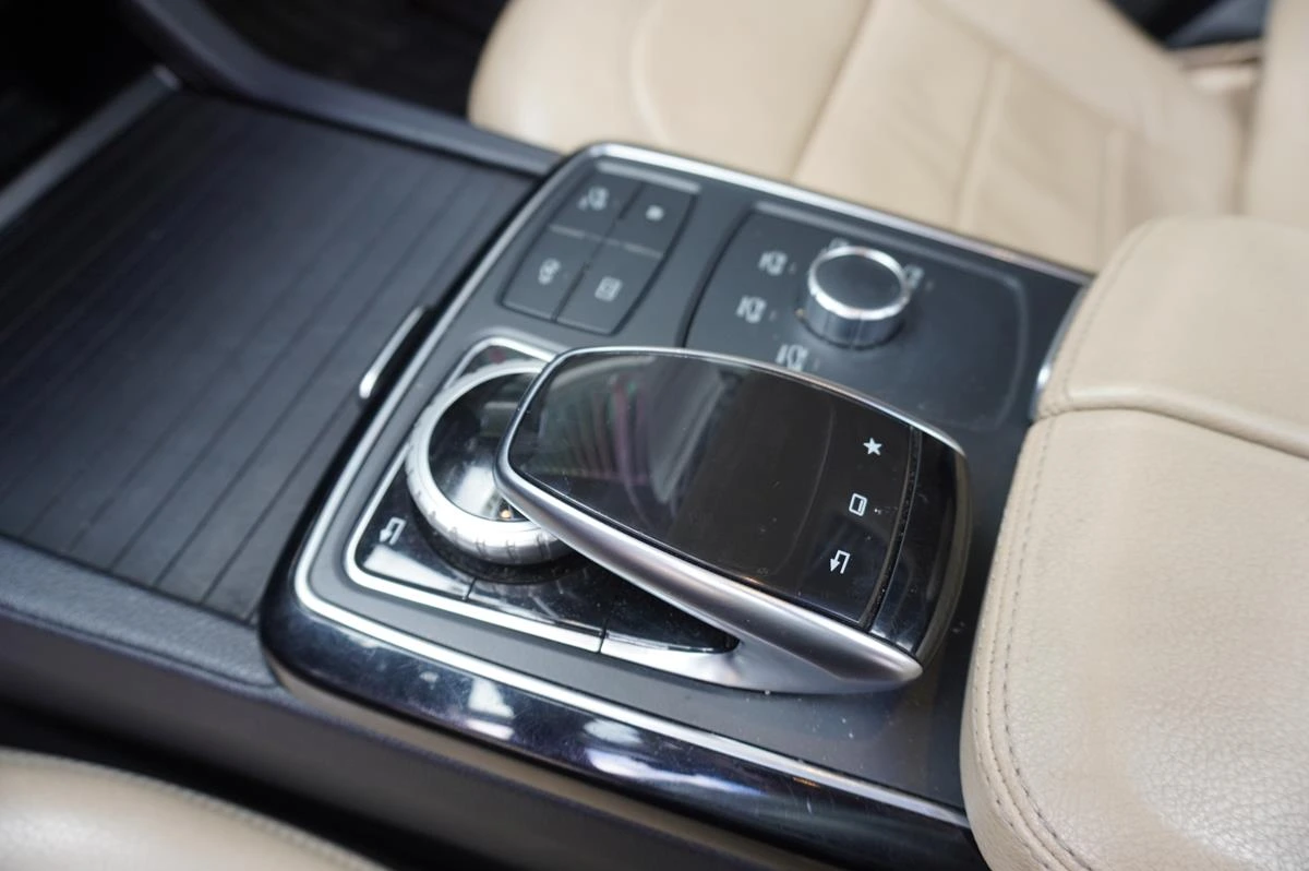 MERCEDES-BENZ GLE 500 2016