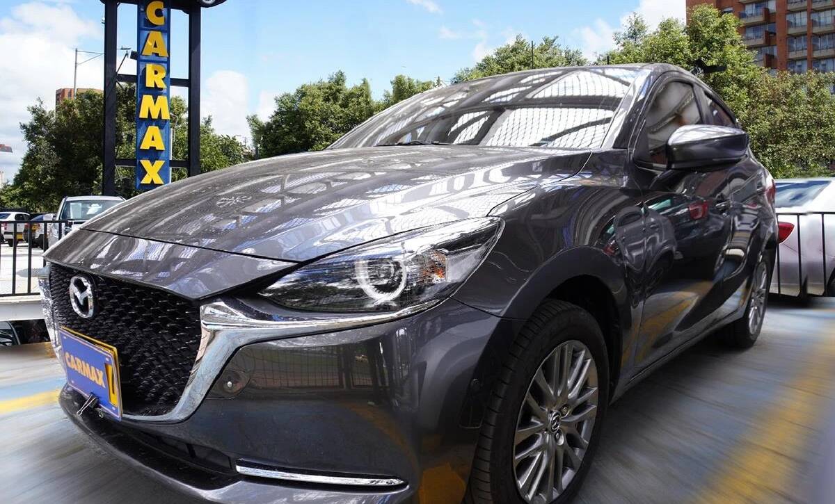 MAZDA 2