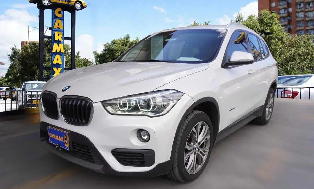 BMW X1 SDRIVE20i