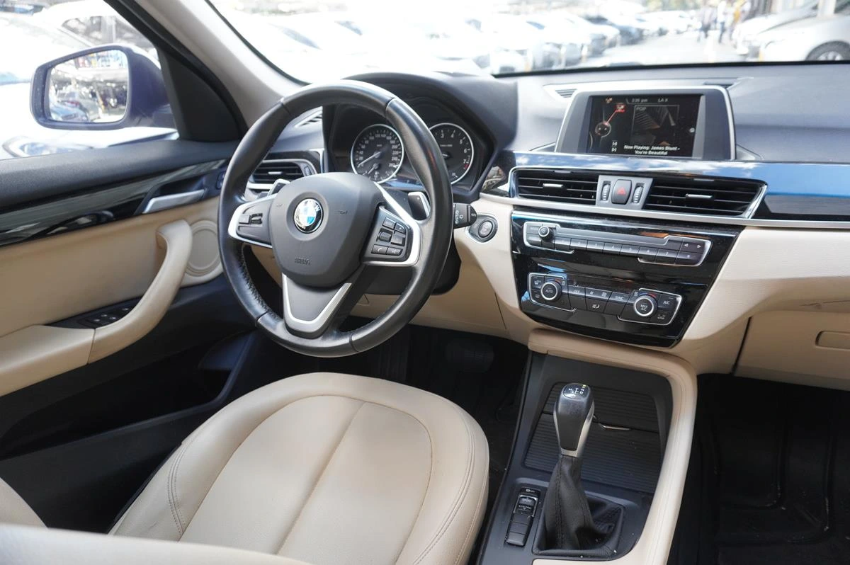 BMW X1 SDRIVE20I 2018