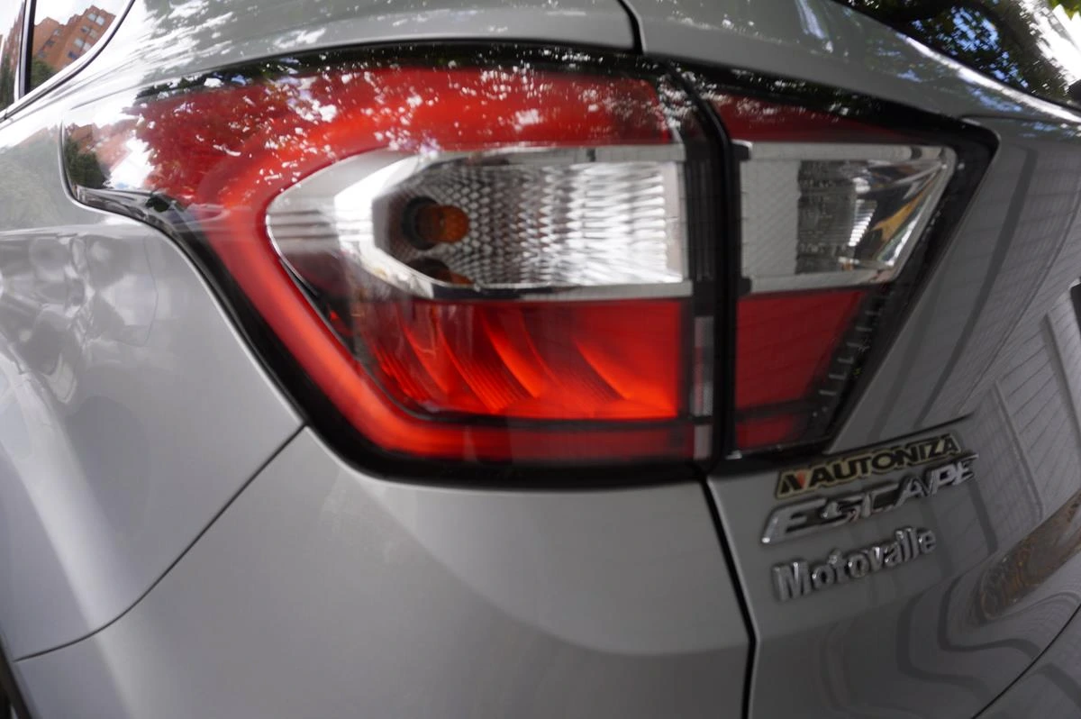 FORD ESCAPE 2019