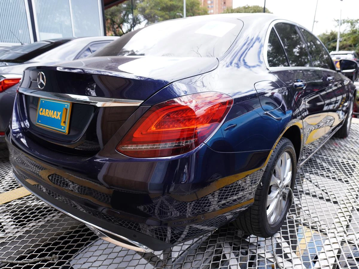 MERCEDES-BENZ C 200 2020