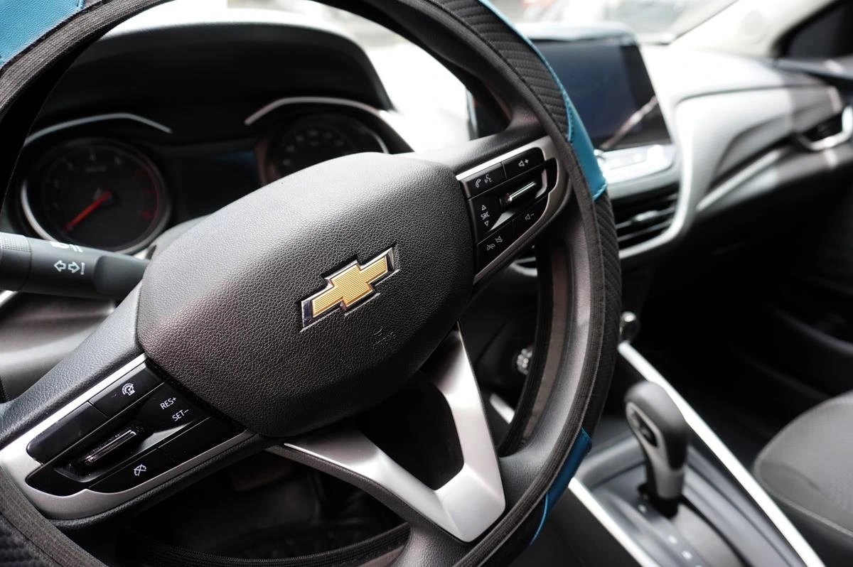 CHEVROLET ONIX 2023