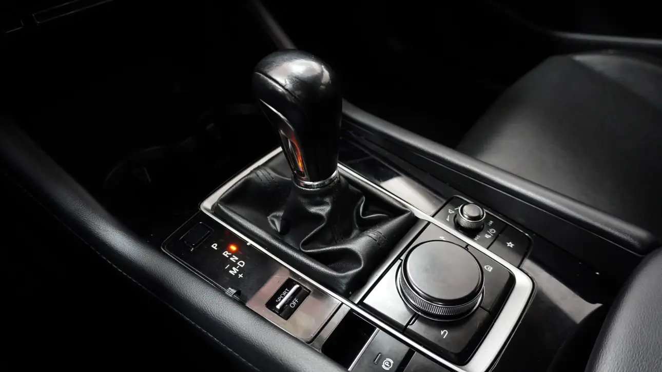 MAZDA 3 2023