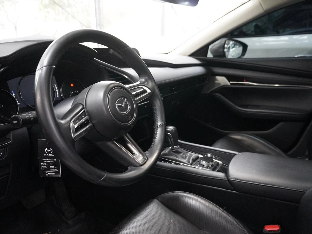MAZDA 3 GRAND TOURING MHEV 2023