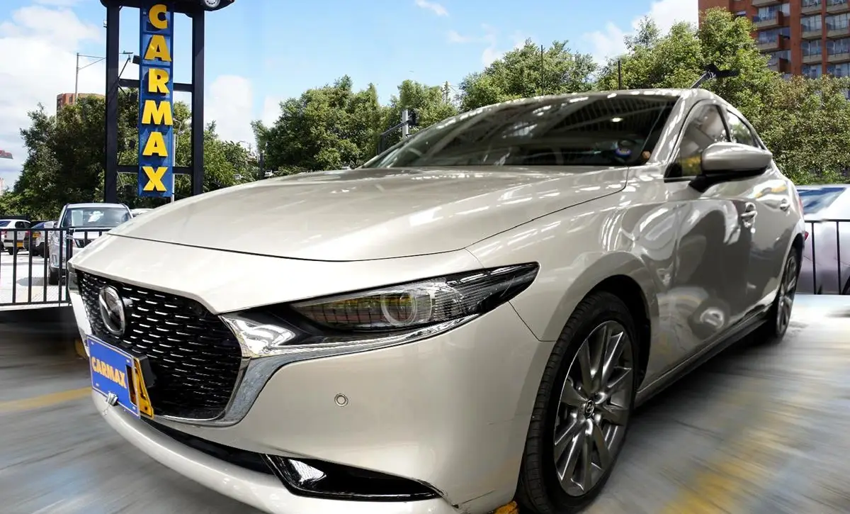 MAZDA 3 GRAND TOURING MHEV