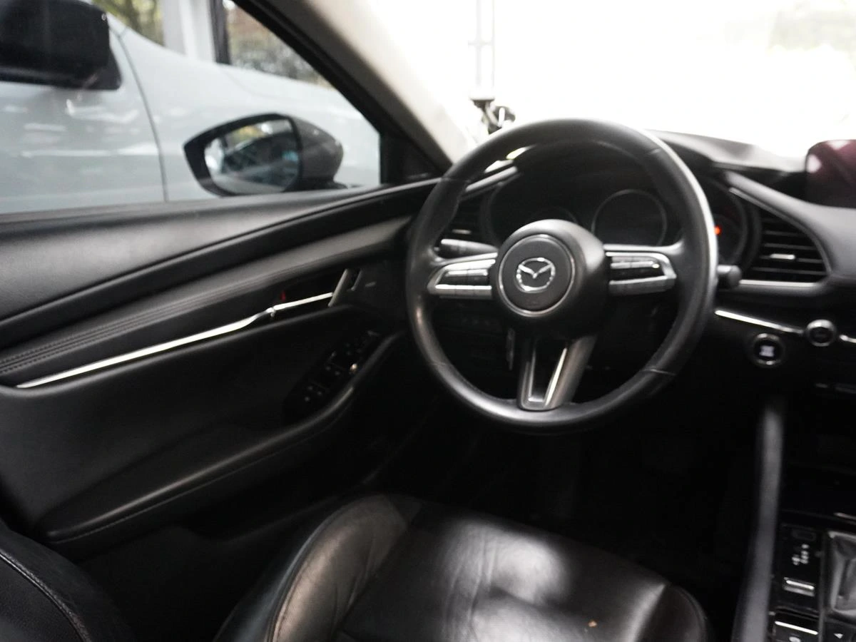 MAZDA 3 GRAND TOURING MHEV 2023