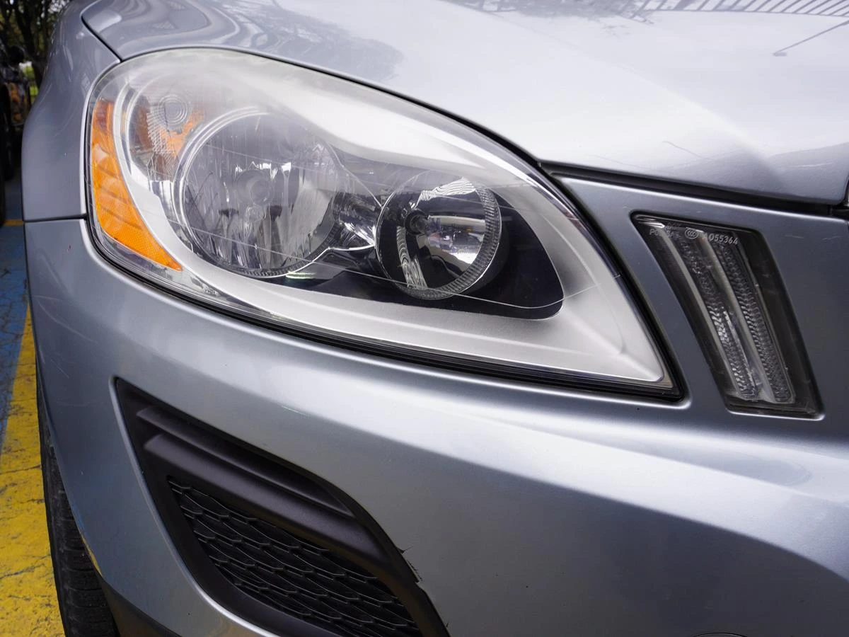 VOLVO XC60 2012