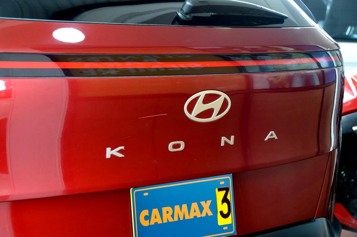 HYUNDAI KONA 2025