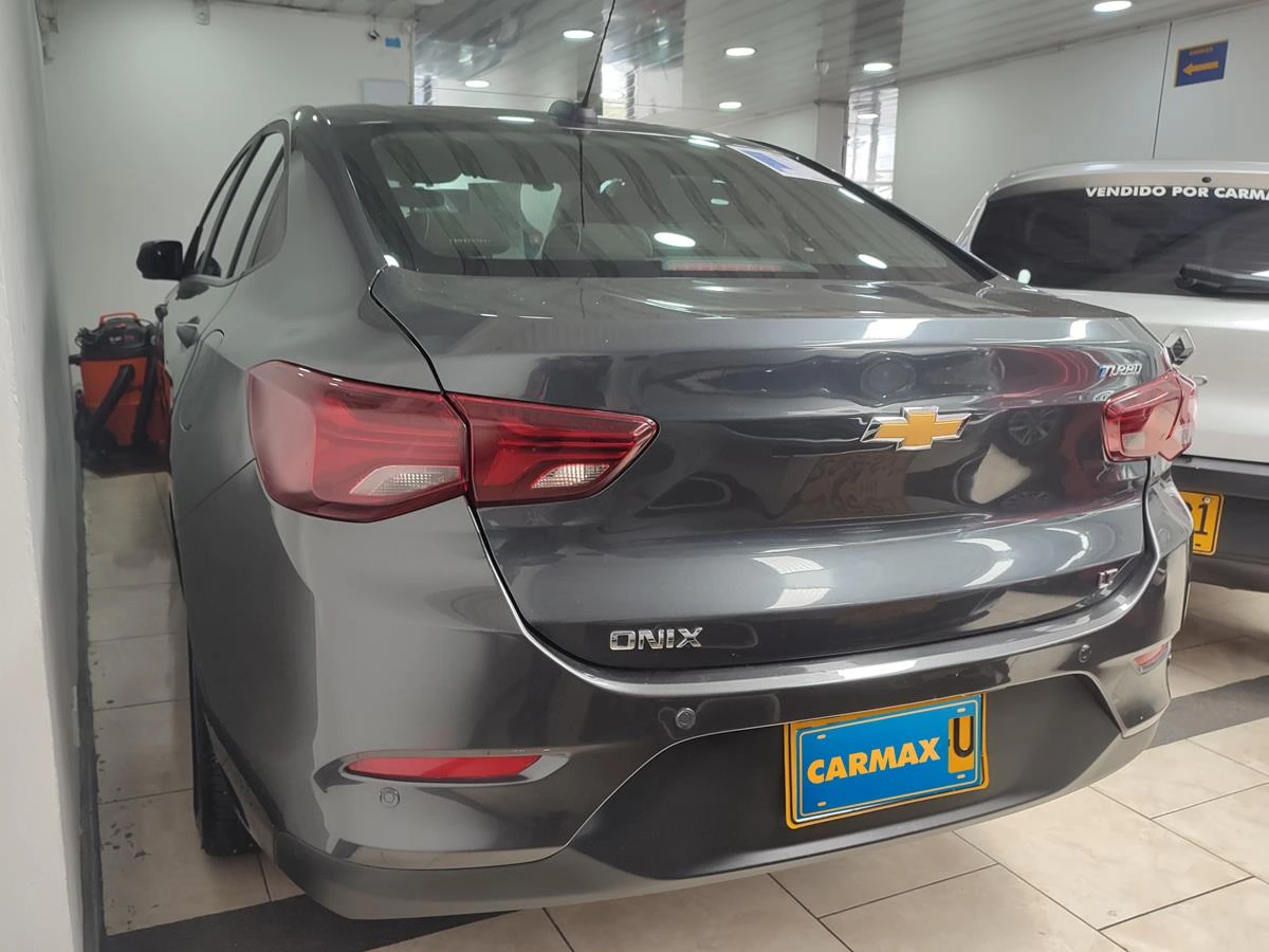 CHEVROLET ONIX 2025