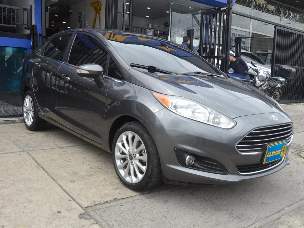 FORD FIESTA SPORTBACK 2017