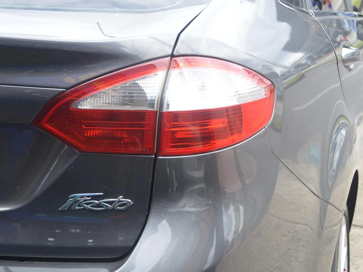 FORD FIESTA SPORTBACK 2017