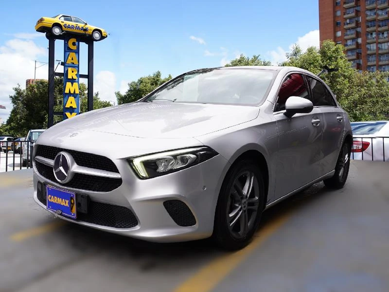 MERCEDES BENZ A 200 Progressive