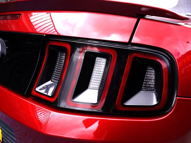 FORD MUSTANG V6 CONVERTIBLE 2014
