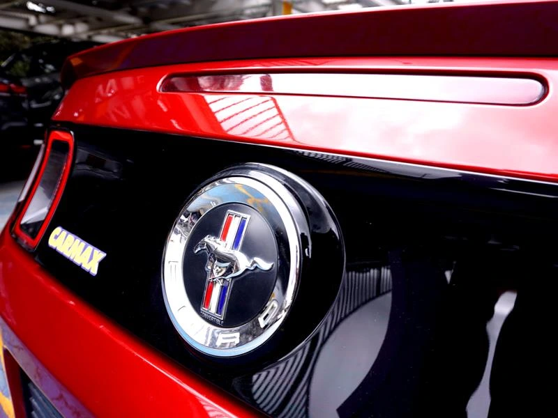 FORD MUSTANG V6 CONVERTIBLE 2014
