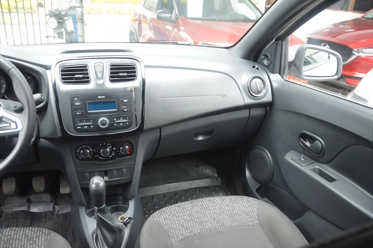 RENAULT SANDERO LIFE MT 2023
