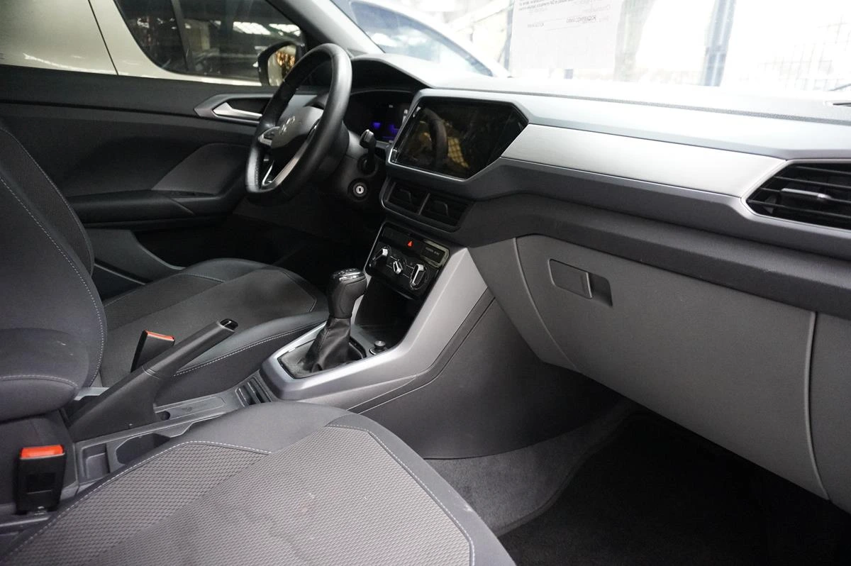 VOLKSWAGEN T-CROSS TRENDLINE 2022