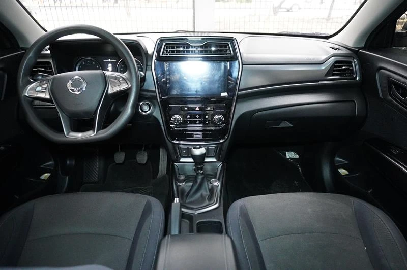SSANGYONG TIVOLI 2024