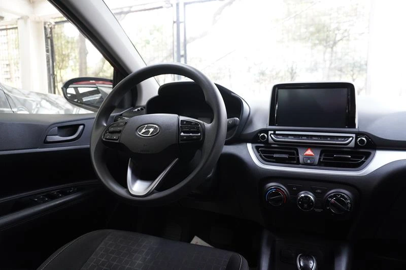 HYUNDAI ACCENT HB20S PREMIUM 1600 CC ABS 2024