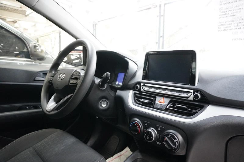 HYUNDAI ACCENT HB20S PREMIUM 1600 CC ABS 2024