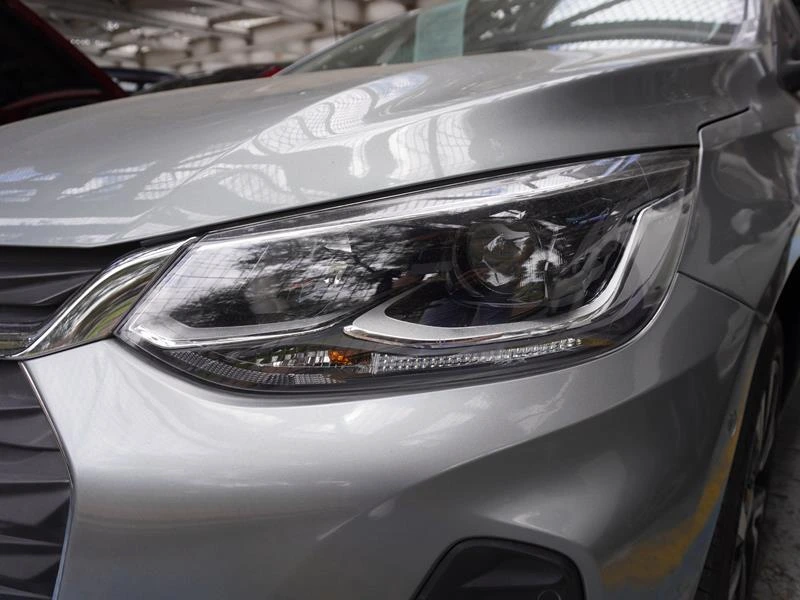 CHEVROLET ONIX 2024