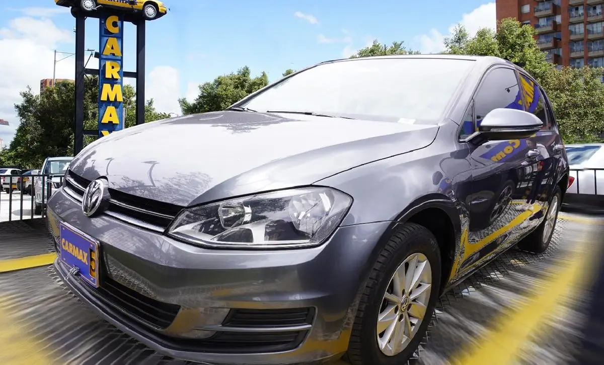 VOLKSWAGEN GOLF TRENDLINE 1600CC 2016
