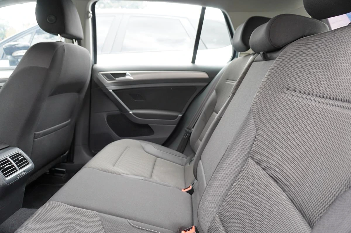 VOLKSWAGEN GOLF TRENDLINE 1600CC 2016