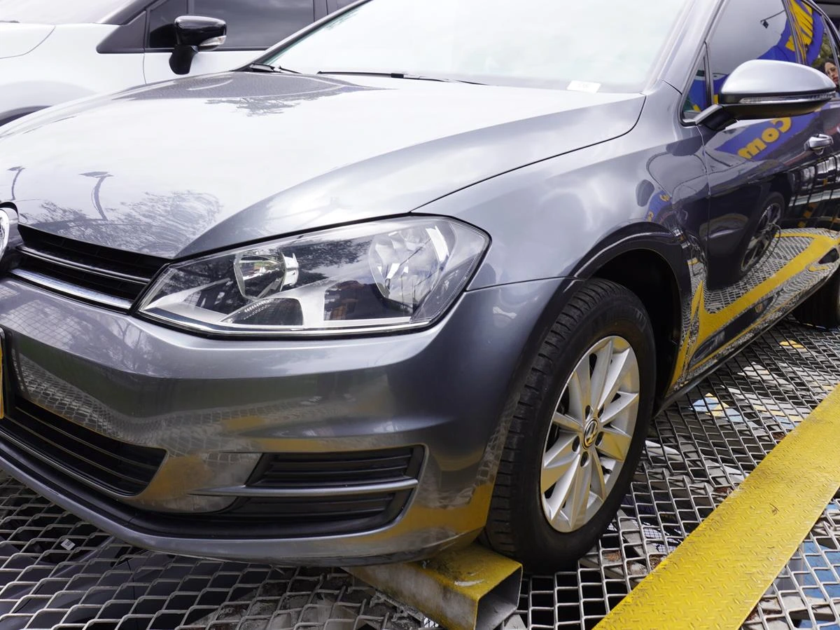 VOLKSWAGEN GOLF TRENDLINE 1600CC 2016