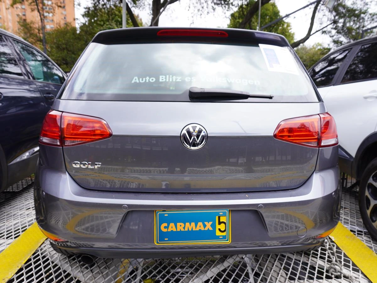 VOLKSWAGEN GOLF TRENDLINE 1600CC 2016