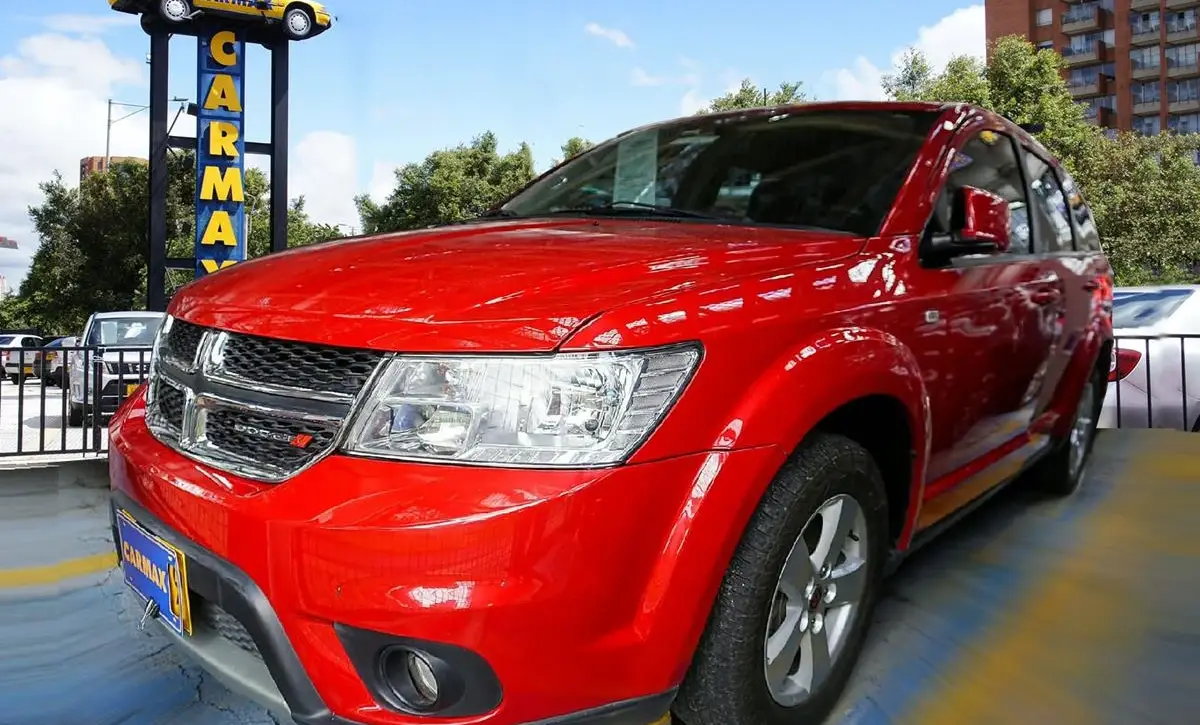 DODGE JOURNEY SE 2400CC 4×2