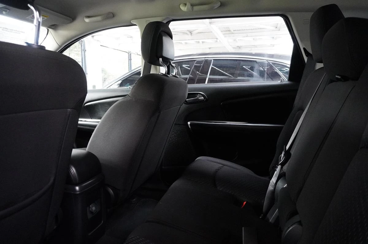DODGE JOURNEY SE 2400CC 4×2 2017