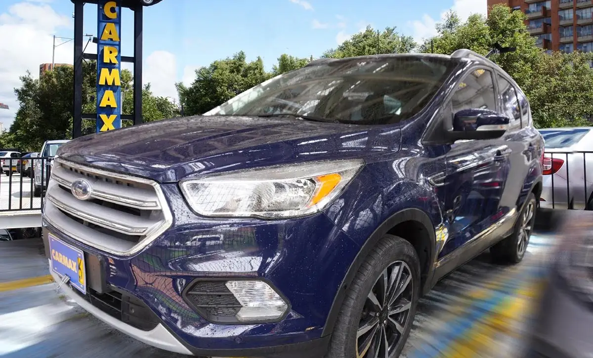 FORD ESCAPE FL TITANIUM 4X4
