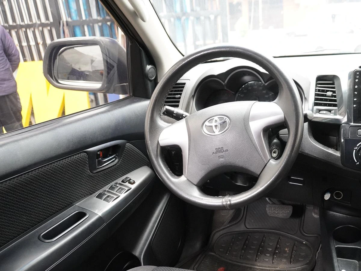 TOYOTA FORTUNER (FL) 2.7L 2700CC 4X4 2015